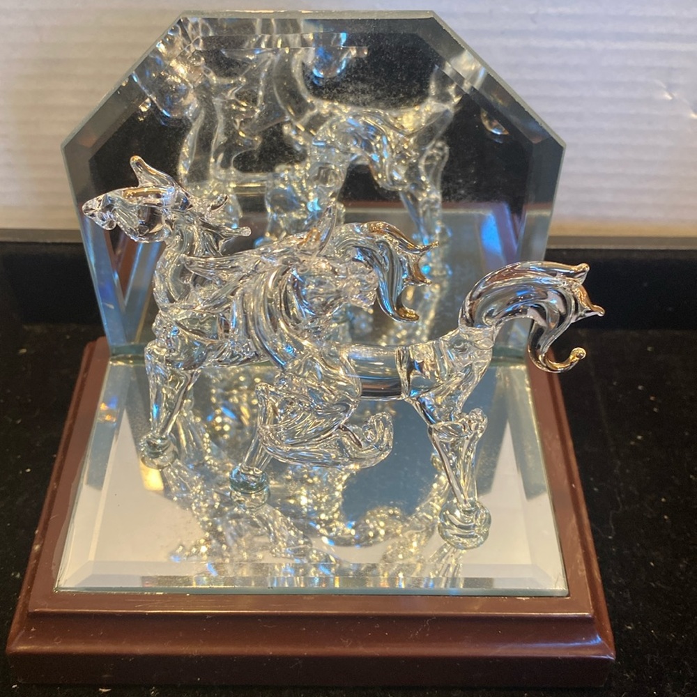 NIB Glass Pair of Horses on Scalloped Mirror Base